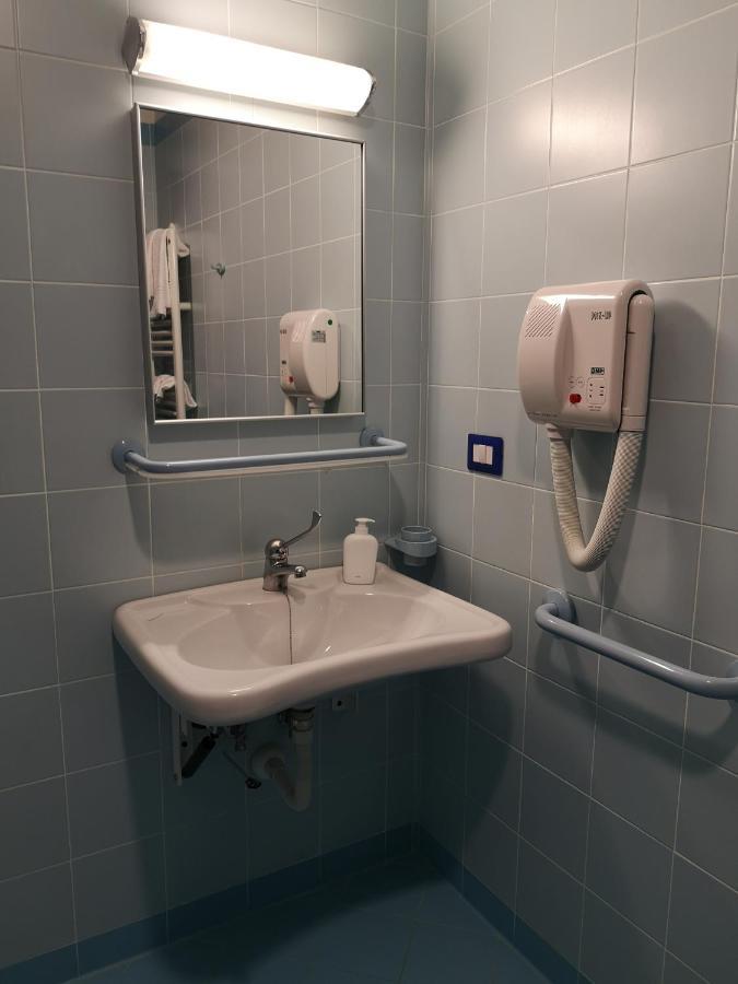 Hotel Clodi Ascoli Piceno Luaran gambar