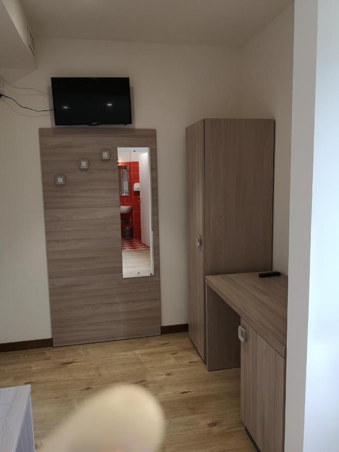 Hotel Clodi Ascoli Piceno Luaran gambar